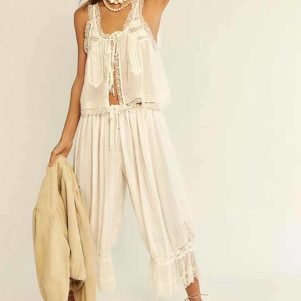 Free People Intimately Forever Young   White Alyssum Lace Trim Pants RET $98 New - Picture 3 of 10